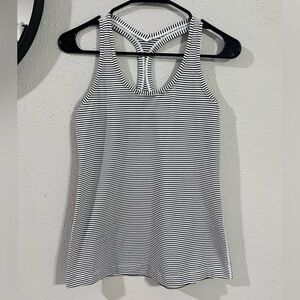 Lululemon Athletica Black and White Fitted Sleeveless Tank Top